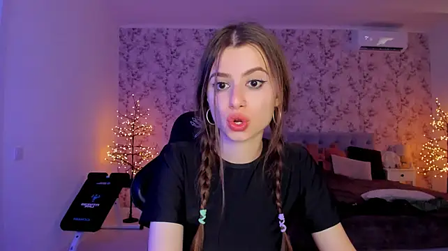 Hot_Molly5 webcam