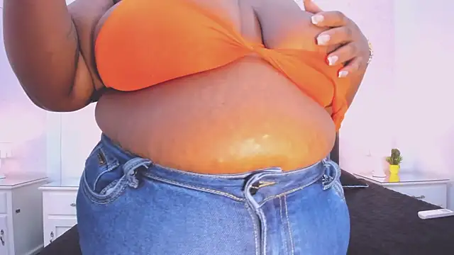 TreisyVixen