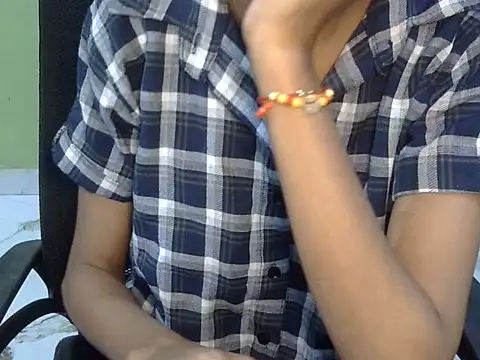 lovelydepika webcam