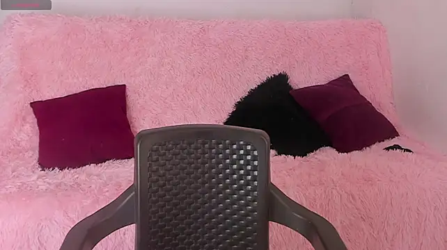 Britney_Rose live cam on StripChat