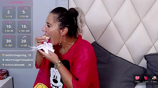 GinaBear webcam