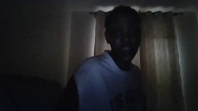 Yours_little_secret webcam