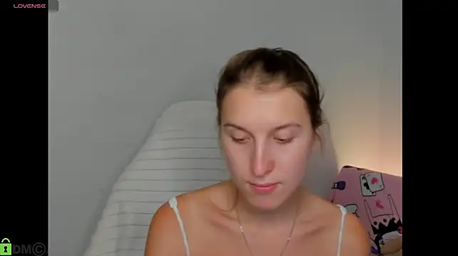 Xenia_paradise live cam on StripChat