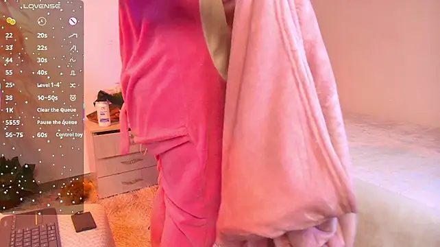 miaoconell live cam on StripChat