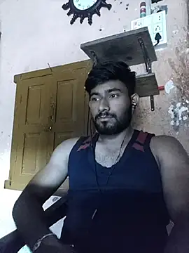Lustynani live cam on StripChat