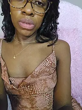 Im_Camila__ webcam