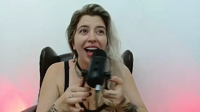 Lize_Ash webcam