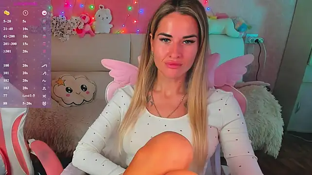 hotty_girls_here webcam