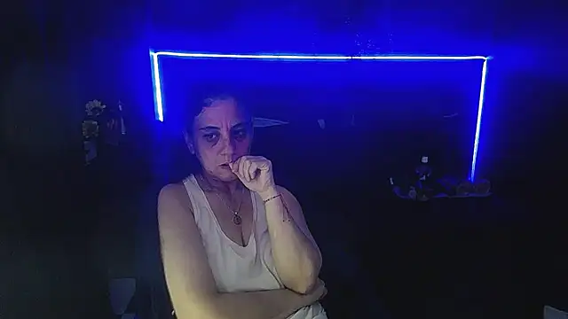 sasi_luna 😴 naked cam