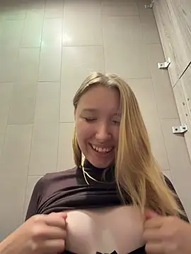 -NaughtyAngel-