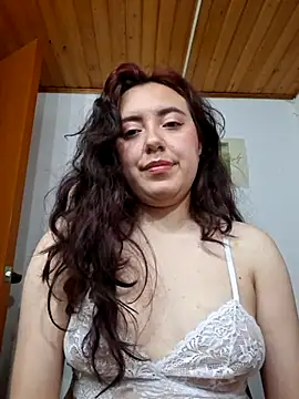 Emi_chik webcam