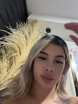 YouCandiSumisa webcam