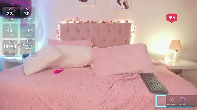 Samantha_spike2 webcam