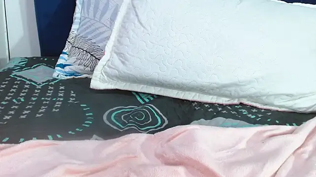 Exotic_wish webcam