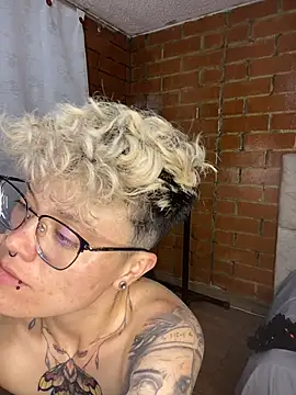 Megan-c webcam
