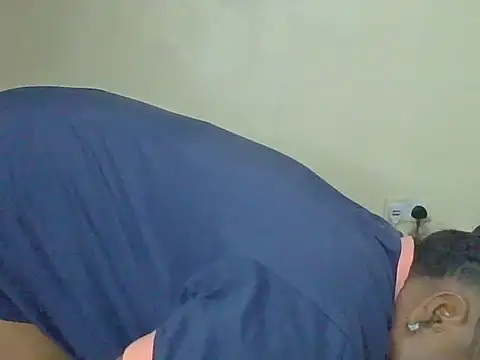 pinkfantsy webcam