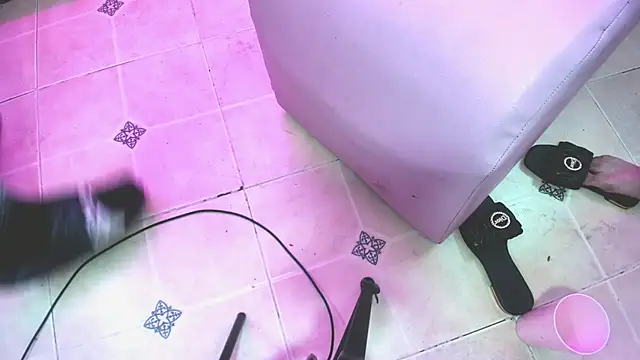 nicole_brutallysexx webcam