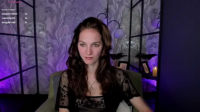 MirandaGlow webcam