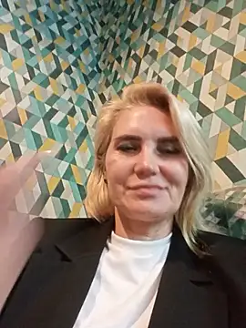 JennyOMay webcam