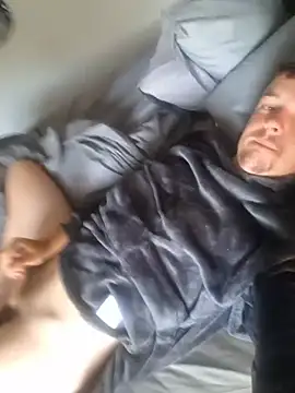 DizzieJizz webcam