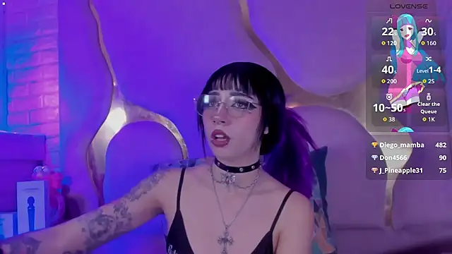 Niina_sssy live cam on StripChat