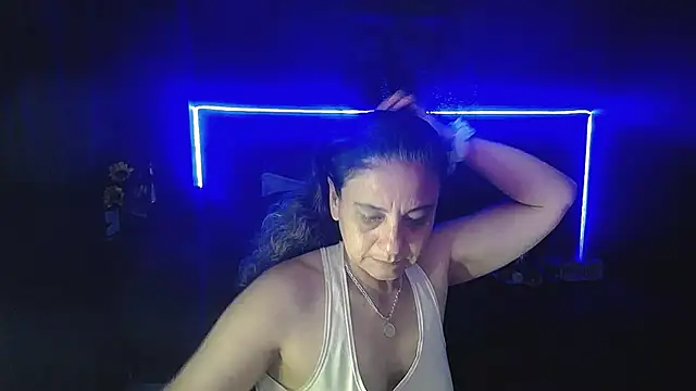 sasi_luna webcam