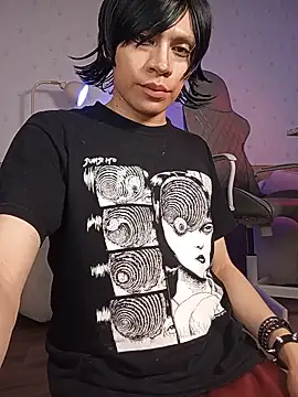 NekoboiPetiole live cam on StripChat