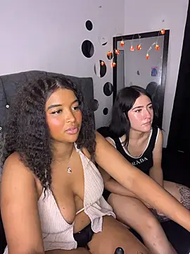 mitschellfox21 webcam