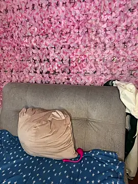 PamelaJonsom_ webcam