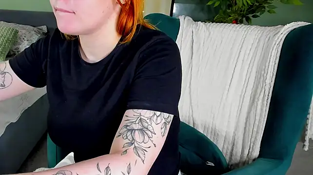 Margo_Blaze webcam