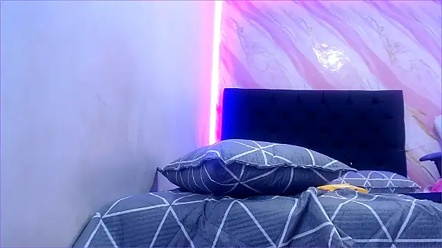 marian_bigtits webcam