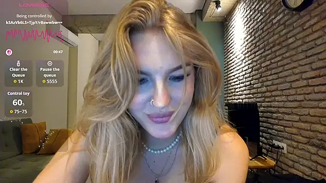 fifteenpoem webcam