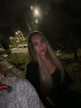 lindaandtony