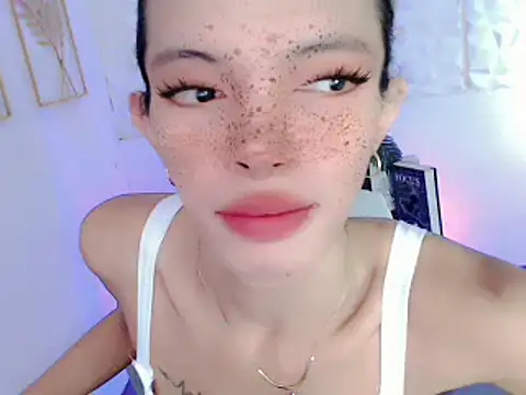 MissBonita_Heaven webcam