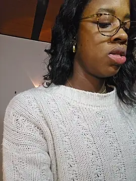 Im_Camila__ webcam