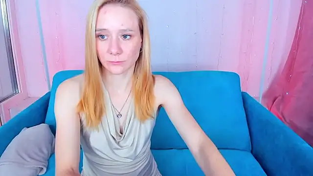NikaBond webcam