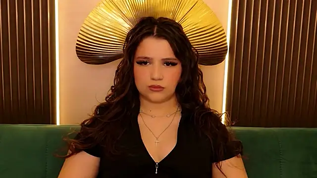 Pauline_Heaven webcam