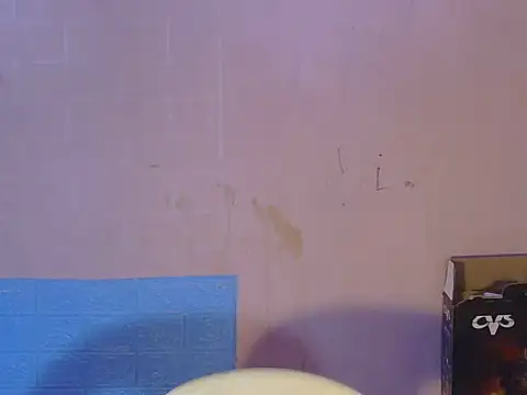 Urfucking_khloe1 webcam