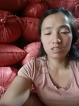 an-orphan webcam
