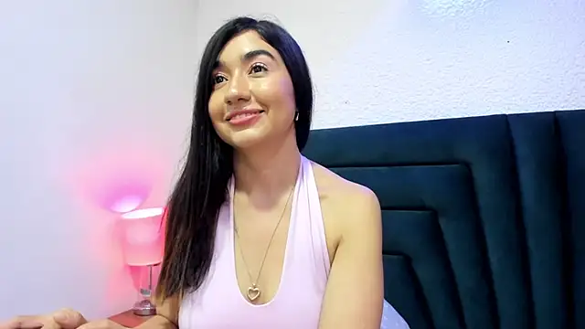 VictoriaRouge_ webcam
