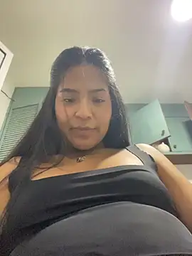 LeahBar webcam