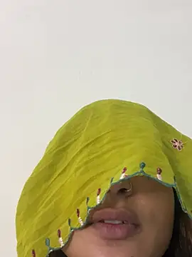 Miss_kanika76 webcam