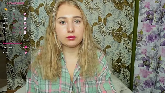 cassandra_shy8 webcam