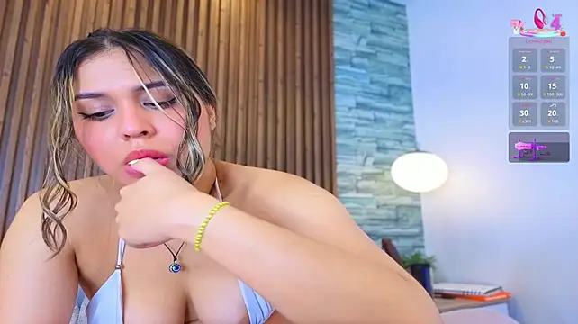 alanna_vidal webcam
