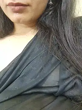 CuteSarikaLIVE webcam