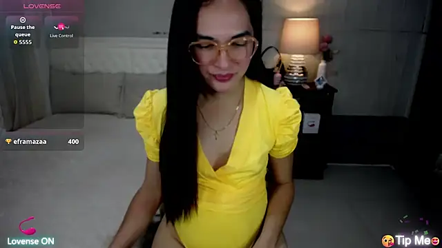 AsianSweetHeartxX webcam