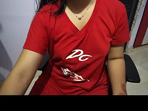 BabyNaina webcam
