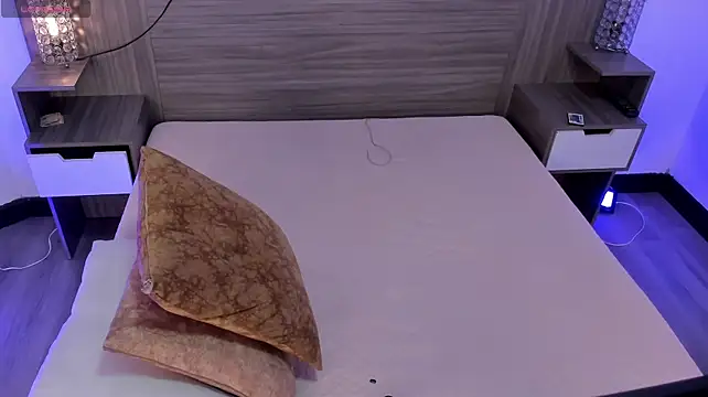 MiaYMolly
