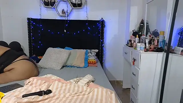 charlotte_077 webcam