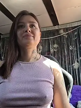 KikiXRed webcam